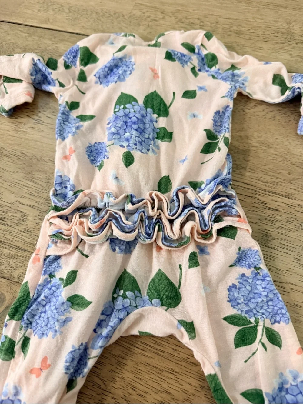 Angel Dear 0/3 months. EUC
